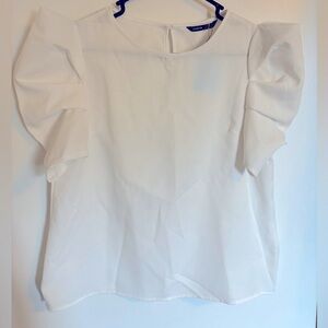 Shein EUC white textured puff sleeve top with key hole button back, poly, S